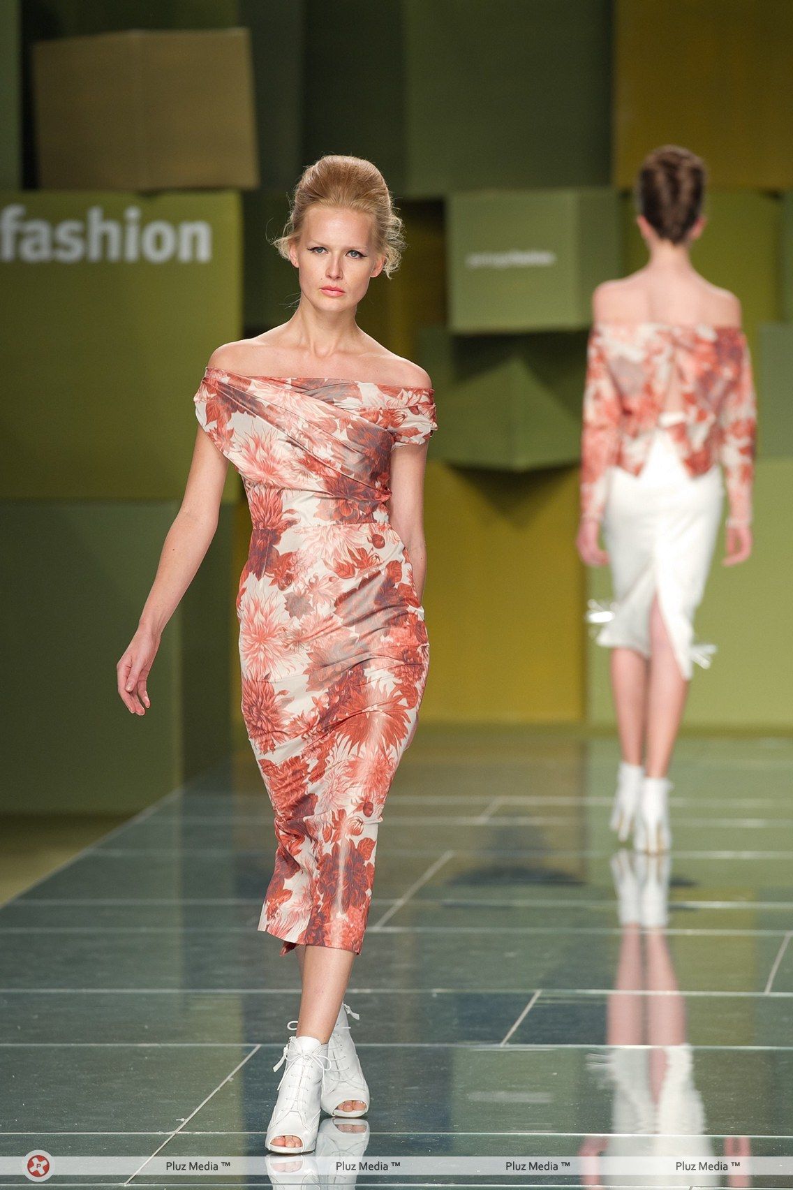 Portugal Fashion Week Spring/Summer 2012 - Alves Goncalves- Runway  | Picture 108816